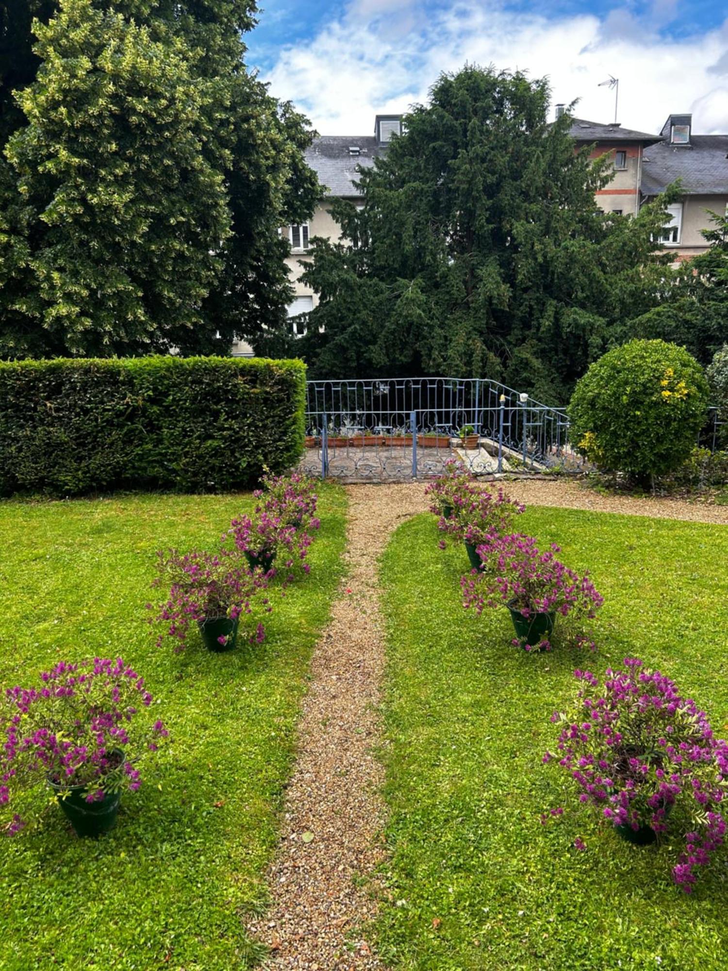 Demeure Jousset Des Berries Apartment Le Mans Exterior photo